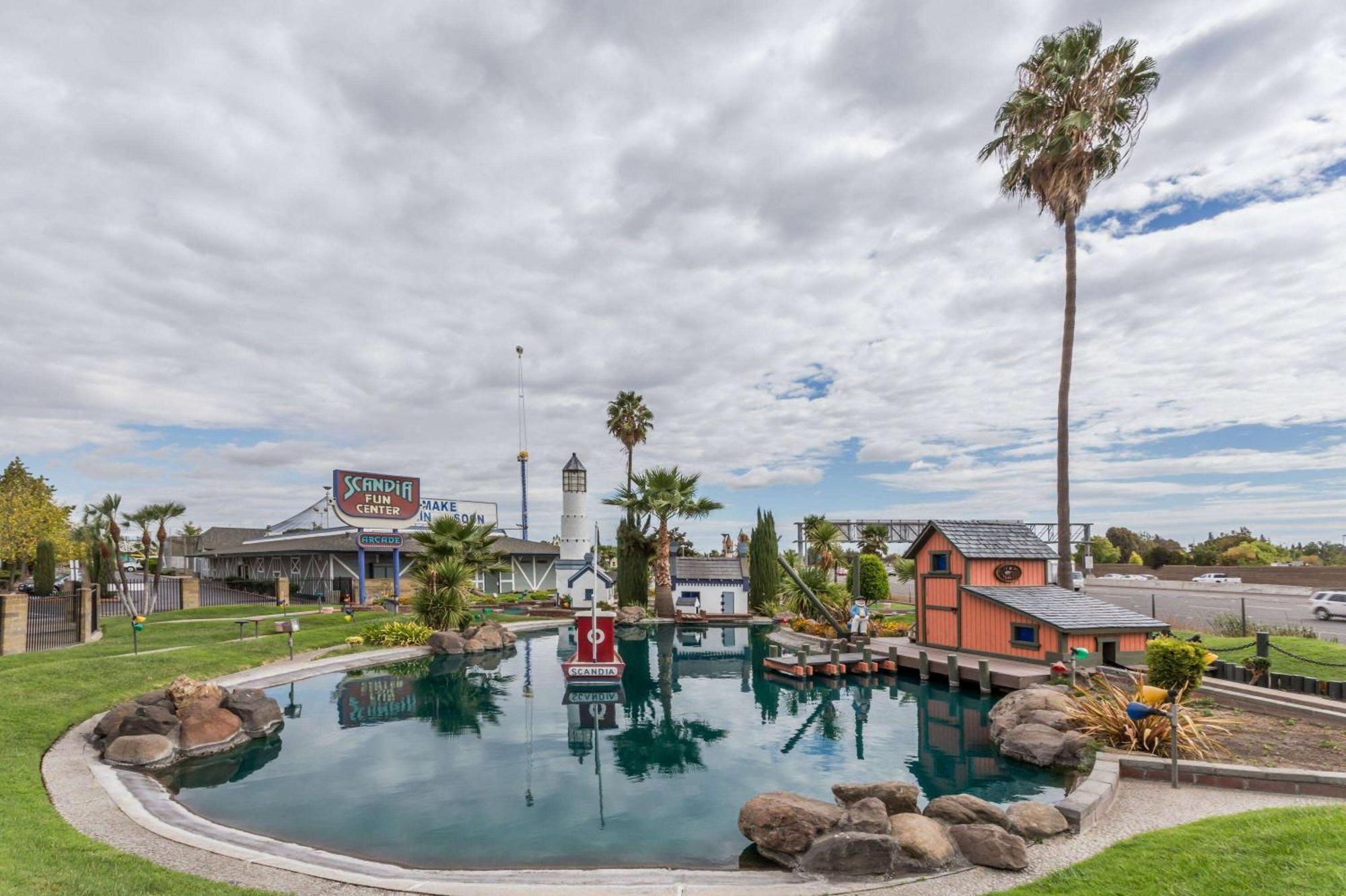 Hotel Super 8 By Wyndham Sacramento Carmichael Exteriér fotografie